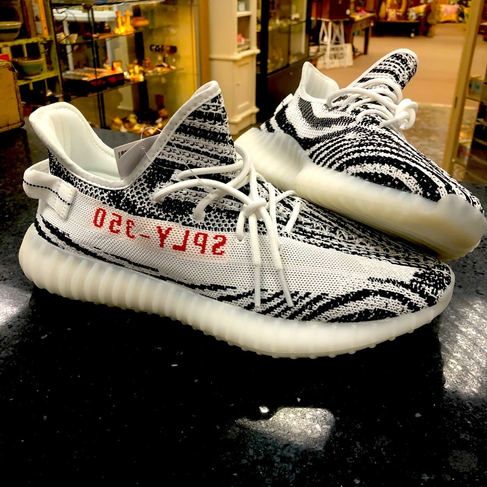 Men’s yeezys